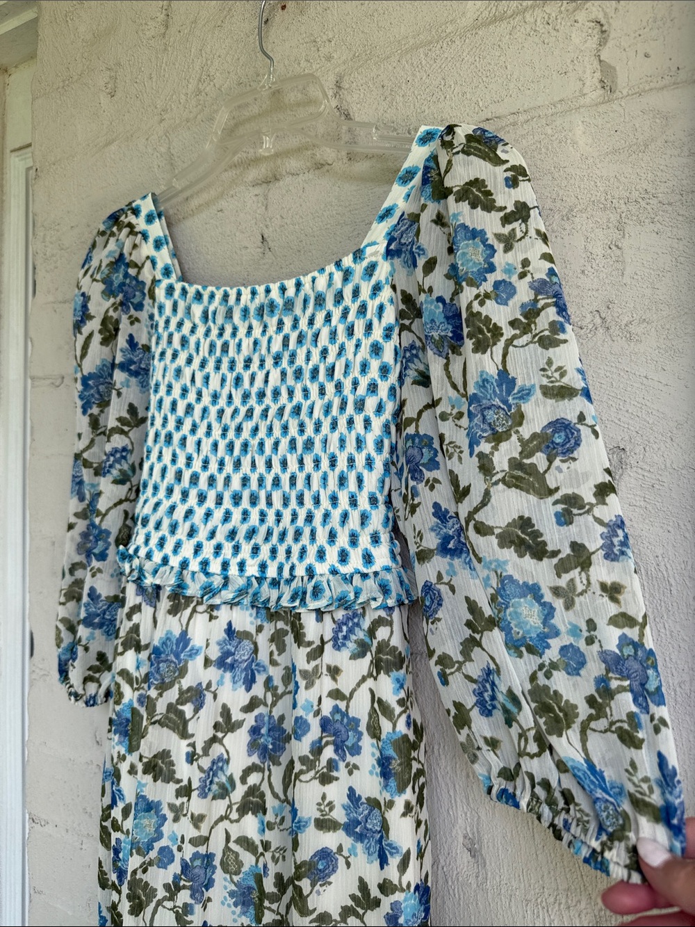 Taylor Tie-Back Maxi Dress in Mixed Blue Floral Prints Size 2 - Picture 5 of 15